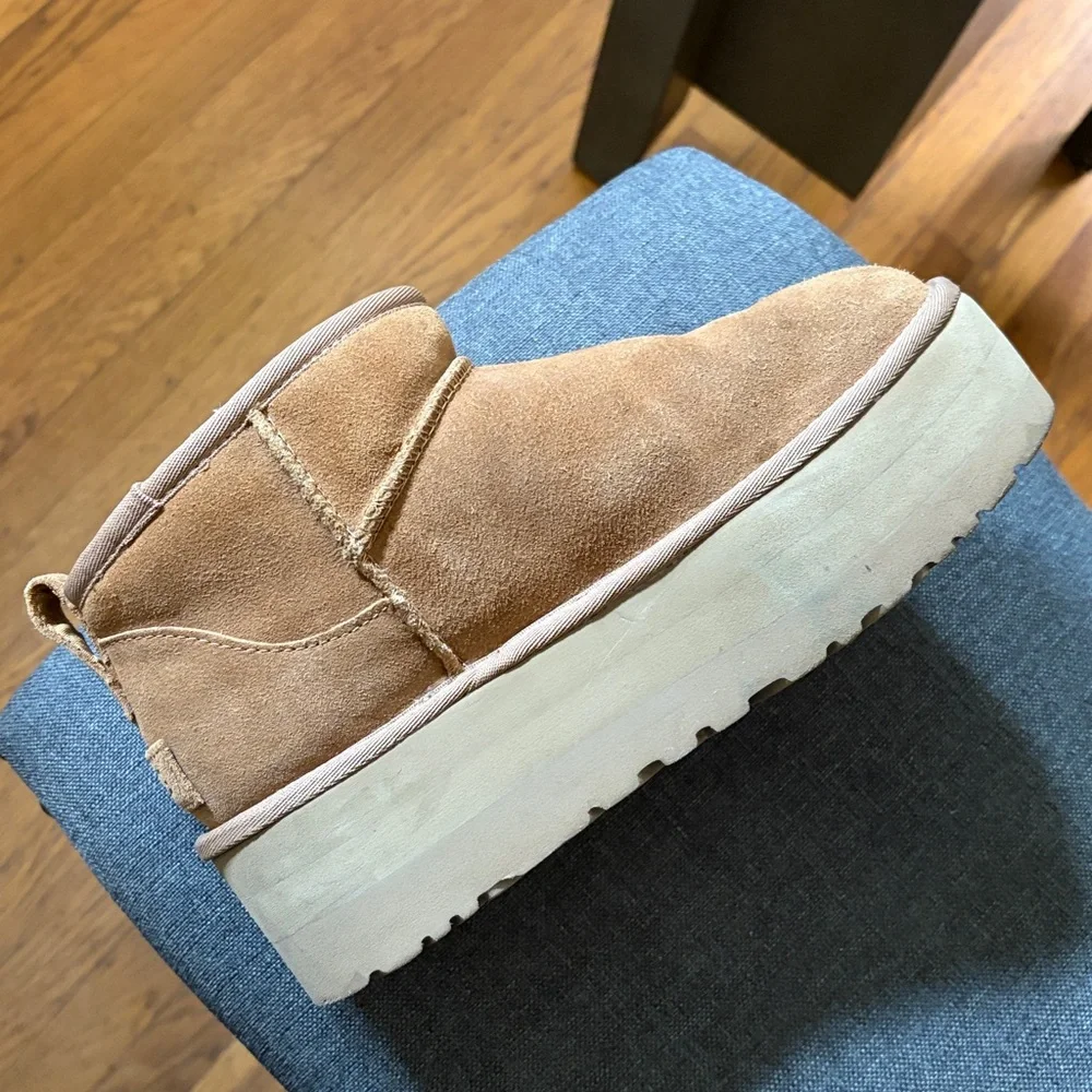 UGG Classic Ultra Mini Platform Boots Tan - Picture 7 of 9